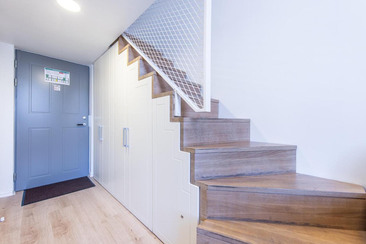 Small Cozy Two-Level Apartments 9 塔林 外观 照片